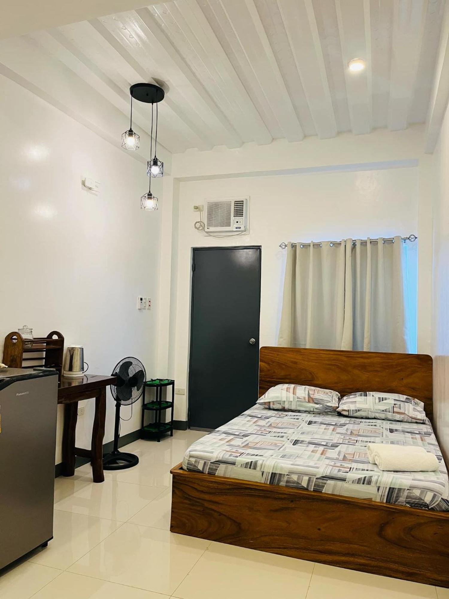 Fn Lodge - Town Proper Palompon Екстериор снимка